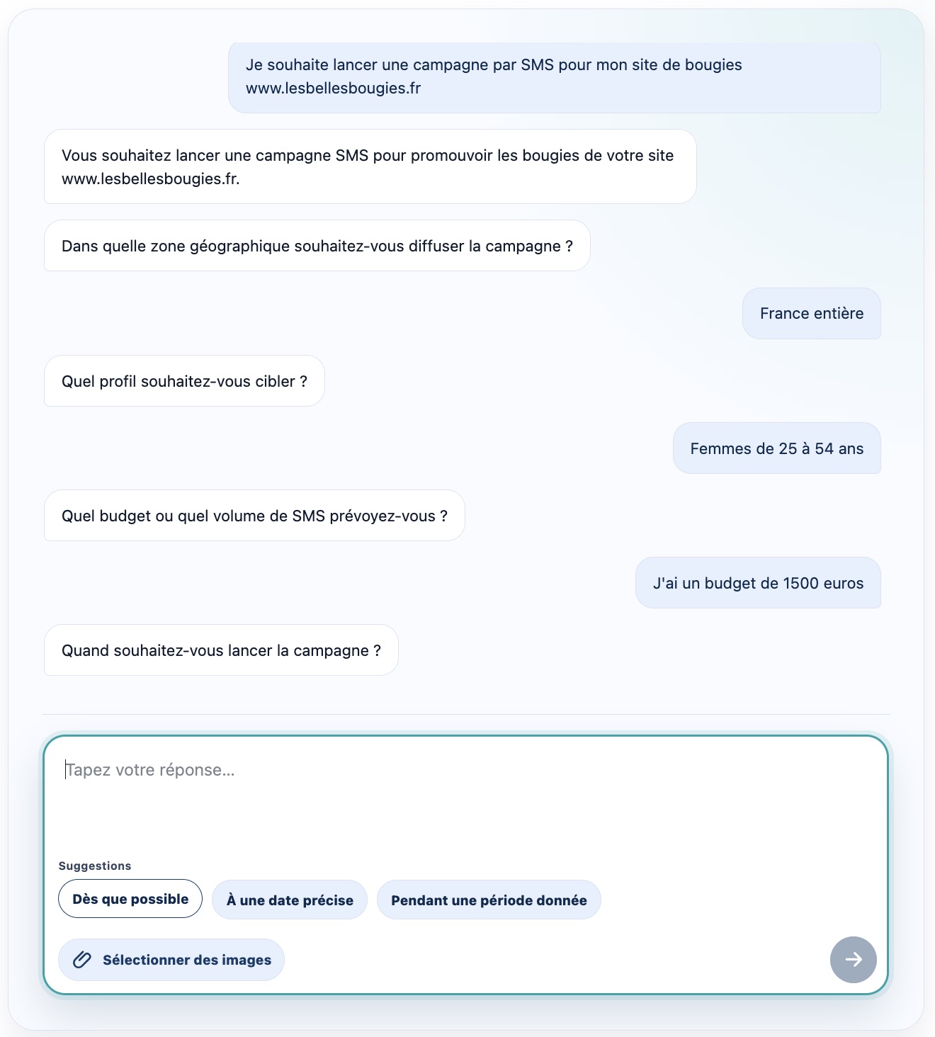 Conversation avec l’assistant IA pour définir une campagne SMS